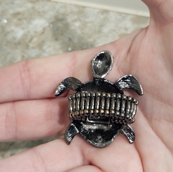 Hematite Turtle Tortoise Muticolor Crystal Rhinestone Stretch Ring - Picture 4 of 6